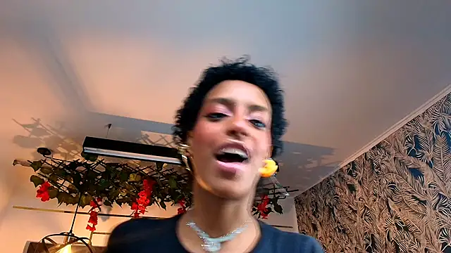 Zia_Green webcam