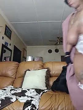 Gucci_Bx webcam
