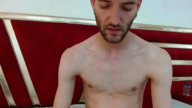 christopher_saint (M young) - show cum