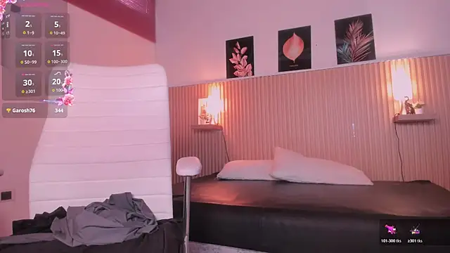 hana_falak (F milf) - Squeeze my tits x10