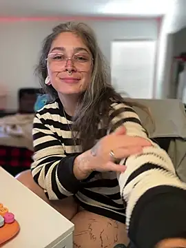 Alix_Valentine
