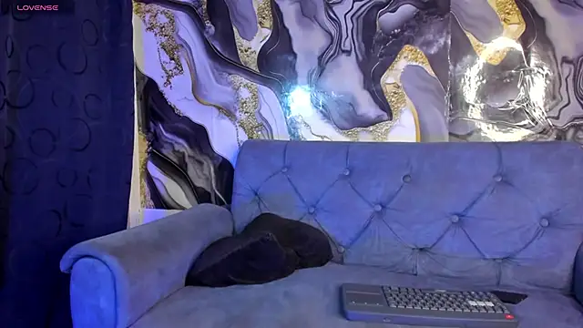 ares_damm (M twink) - play with the dildo 🍑