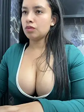 Miss_Bella_Flame
