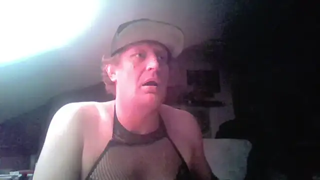 Bigthroaterboy