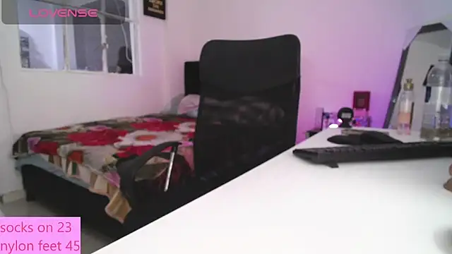 Estefany777 - Offline