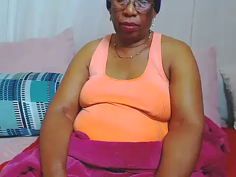 Freakyassnwildx webcam
