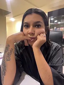 AlyssaRay