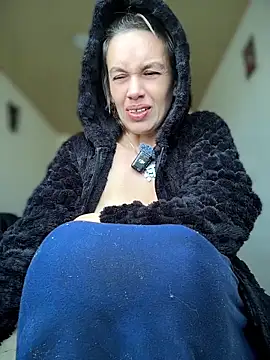 MARILYNMADELENAKOVANOVA webcam
