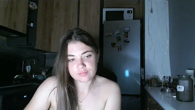 delightful_sofi webcam