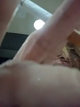 FrozenWaffle webcam