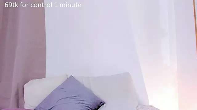 April_S webcam