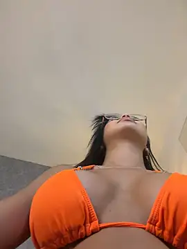 Lucia_Brown_ webcam