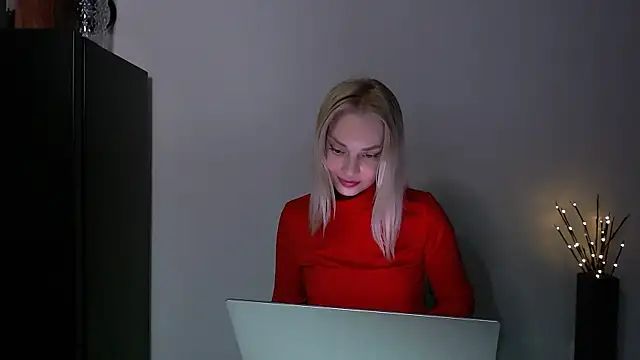 Lia_noo_regrets webcam