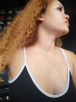 PrettySquirt-PibeV webcam