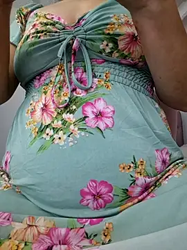 christy_ant webcam