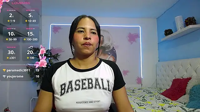 nicol_ross19 webcam