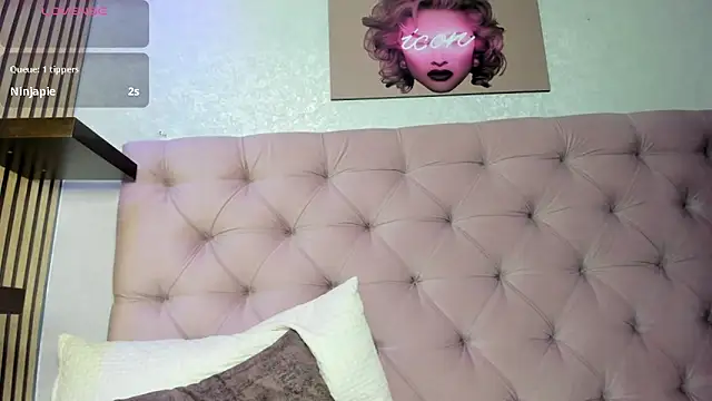amber__moon1 webcam