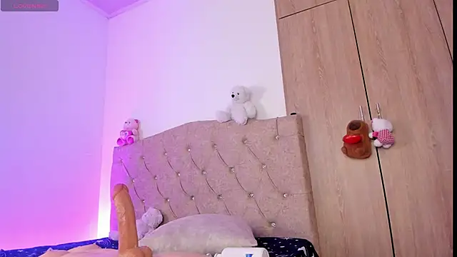 GabyHott_ webcam
