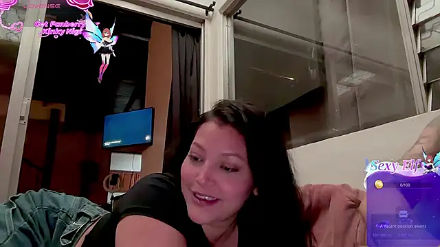 MarcellaGriffin webcam