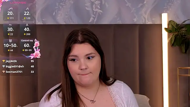 EmilyHyde webcam
