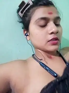 Kiara-Sharma webcam