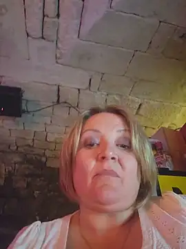lady_charlyne