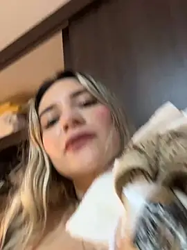 mariablonde (F young) - twerk naked
