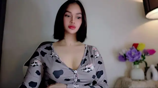 Anna_HollyDoll webcam