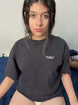 Haru_Ozk webcam