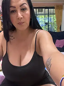 Milk_chloe webcam