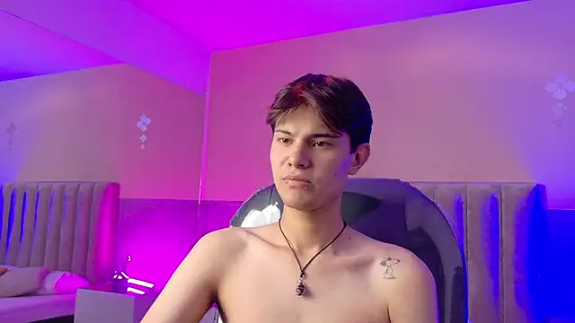 Derek_Sinn webcam