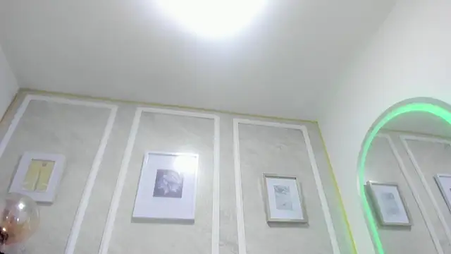 sofie_rouge webcam