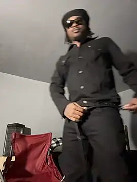 MIGHTYDEMONXXX webcam