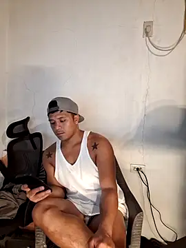 Felix_Asher webcam