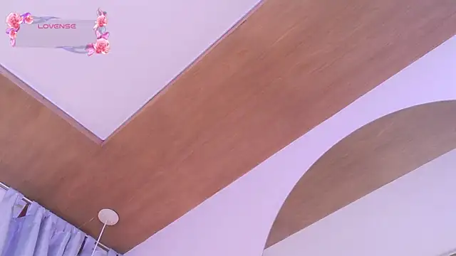 RenataLeclair webcam