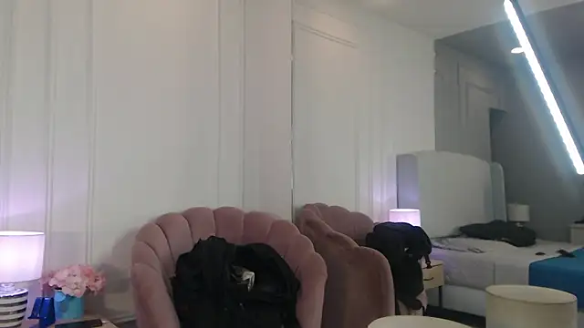 ChantalGarner webcam