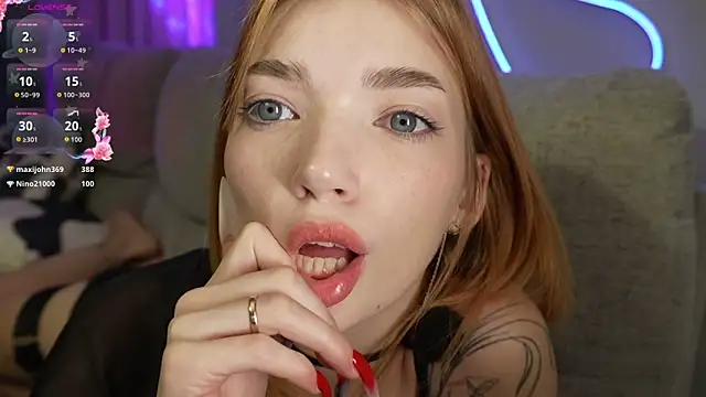 LinaaVelle webcam