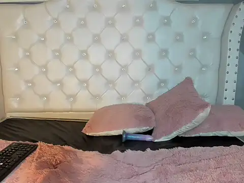 Chloe_grey__ webcam