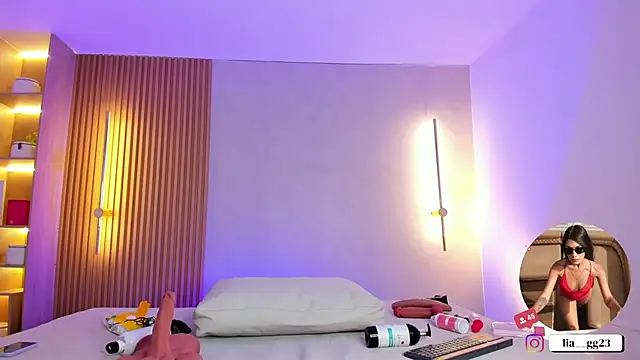 liah_cleir webcam