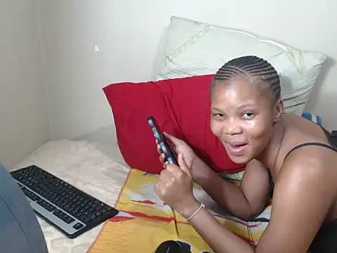 BadGirlMona webcam