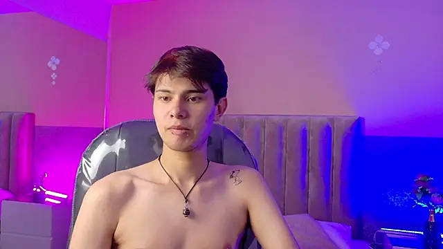 Derek_Sinn webcam