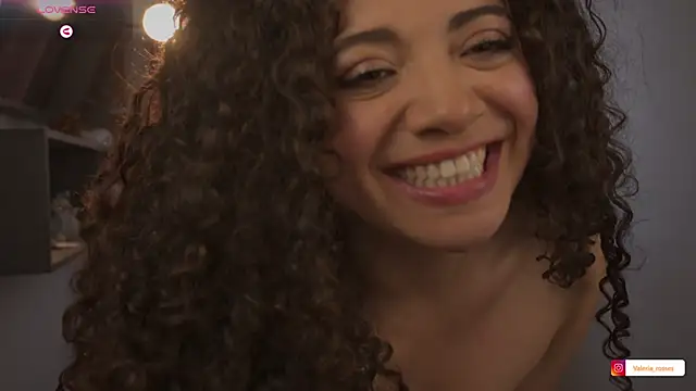 valeria_rosses webcam