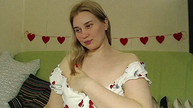 mmmPinUpGirl webcam