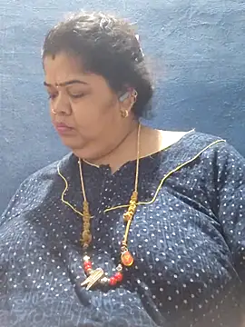 tamilthanushri webcam