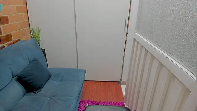 Penelope47 webcam