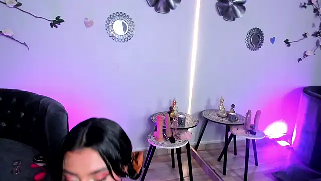 emy_williams webcam