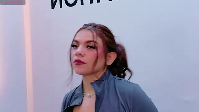 Kylie-Ross- webcam