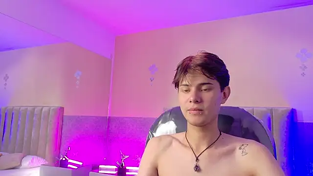 Derek_Sinn webcam