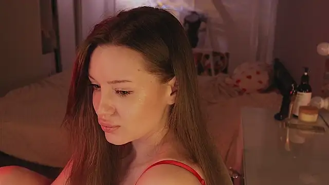 Alisia_here webcam
