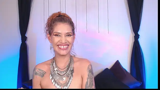 Agatha_Tenebris webcam